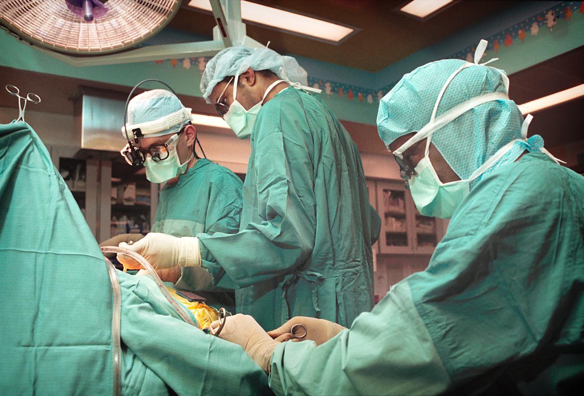Dr. Ben Carson - Extraordinary Surgeon image